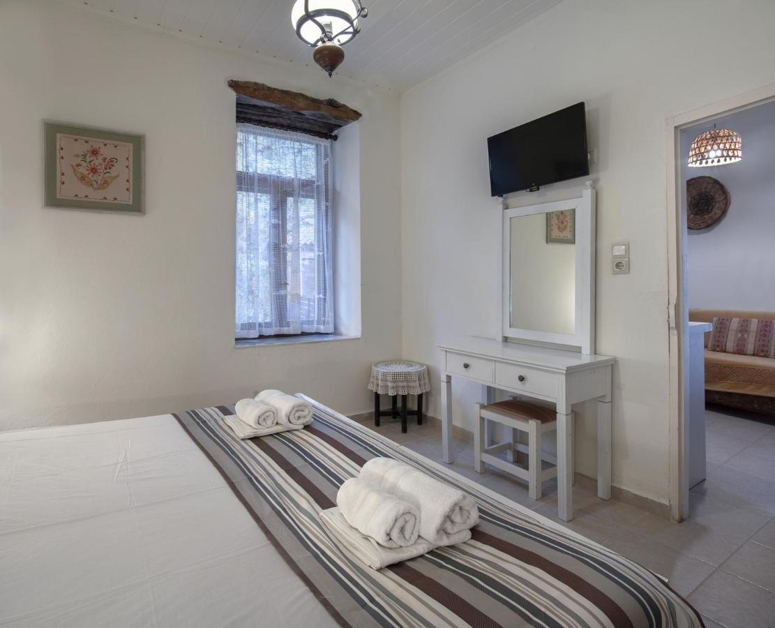 Feneri- Cozy Apartment 20' From Elafonisi Beach Perivolia  Exterior foto